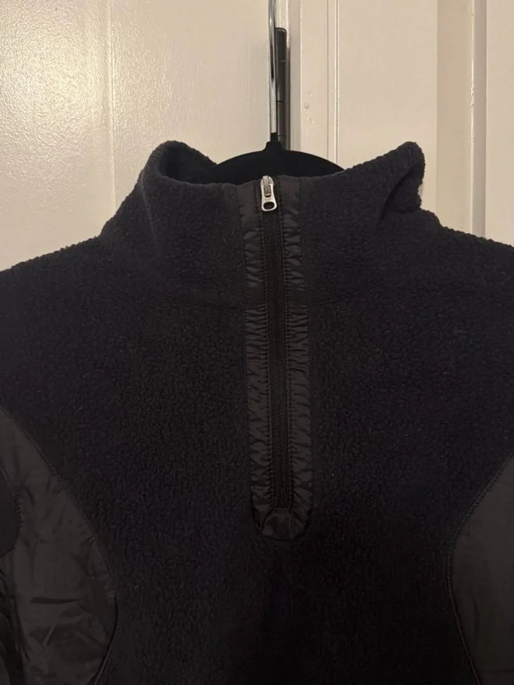 Black Nike fleece quarter zip sweatshirt